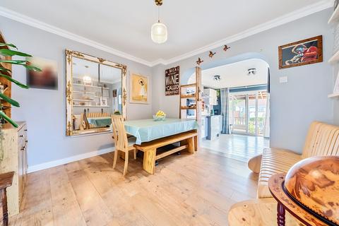 18 Shepton Walk, Bristol, BS3 5NU