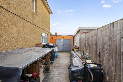 18 Shepton Walk, Bristol, BS3 5NU