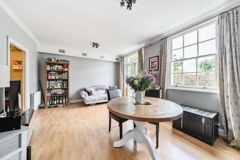 2 bedroom apartment for sale, Berkeley Street, Cheltenham, Gloucestershire, GL52