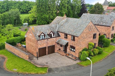 5 bedroom detached house for sale, The Paddock, Newbold Verdon, LE9