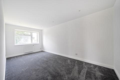 458 Staines Road West, Ashford, TW15 1RZ