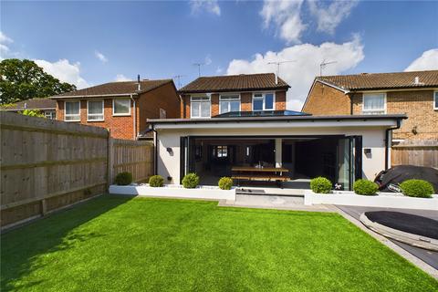 3 bedroom link detached house for sale, Felbridge Avenue, Pound Hill, West Sussex, Crawley, RH10