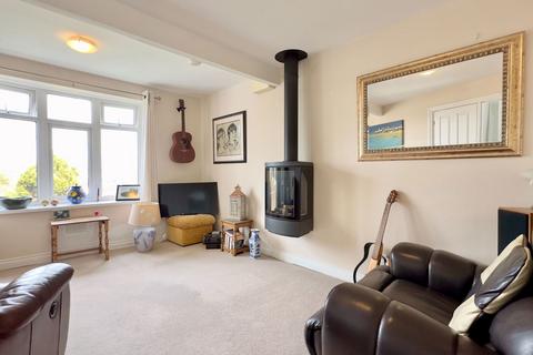 32 Higher Whiterock, Wadebridge, PL27 7DU