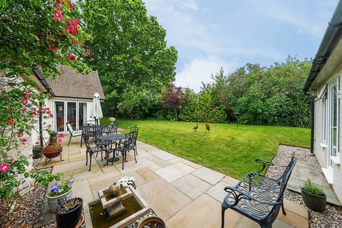 4 bedroom detached house for sale, Witney Road, Long Hanborough, Witney