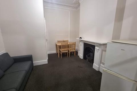 1 bedroom flat to rent, Brixton Water Lane, ,, Brixton SW2