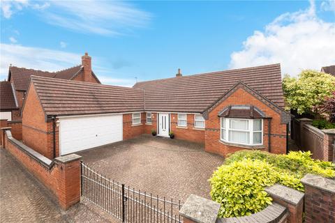 3 bedroom bungalow for sale, Cheviot Close, Sleaford, Lincolnshire, NG34