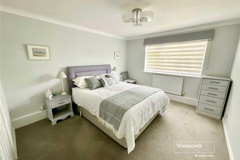 2 bedroom apartment for sale, Wharncliffe Court, 29 Beacon Drive, Highcliffe, BH23