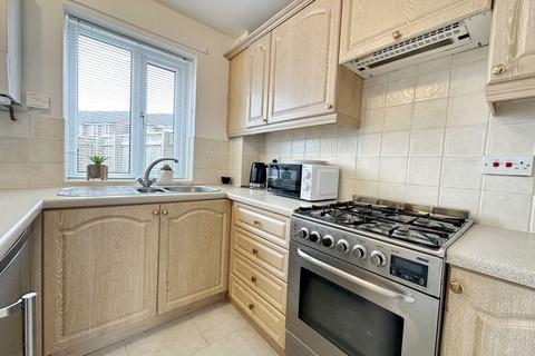 2 bedroom terraced house for sale, Hunters Court, Wallsend, Tyne and Wear, NE28 7NZ