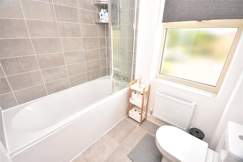 4 bedroom semi-detached house for sale, Glenvale Close, Leeds, West Yorkshire