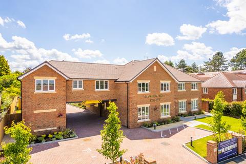 2 bedroom apartment for sale, Wellington Avenue, Princes Risborough, Buckinghamshire, HP27