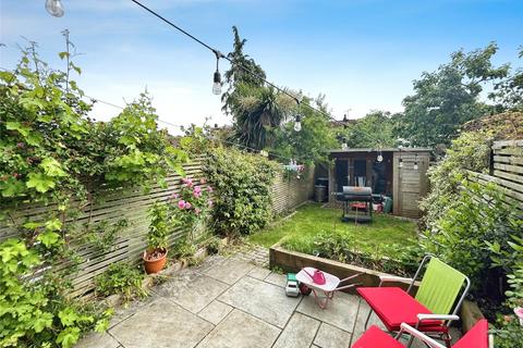 81 Clare Road, Maidenhead, SL6 4DN