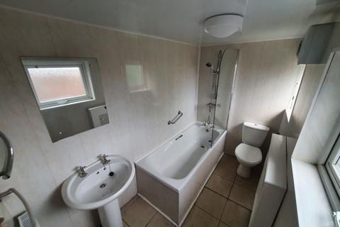 2 bedroom terraced house for sale, Hurworth Street, Woodhouse Close, DL14 6HJ