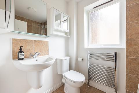 5/11 Craigend Park, Edinburgh, EH16 5XY