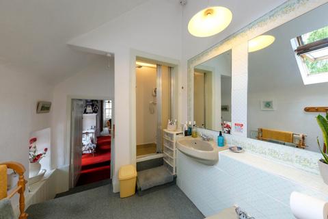 18 Abbey Road, Dalkeith, EH22 3AD