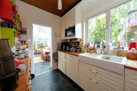 18 Abbey Road, Dalkeith, EH22 3AD