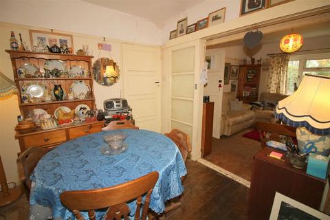 2 bedroom bungalow for sale, New Road, Saltash, Cornwall, PL12 6HQ