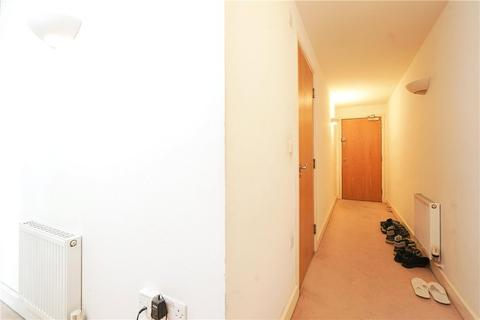 1 bedroom apartment for sale, Western Gateway, London