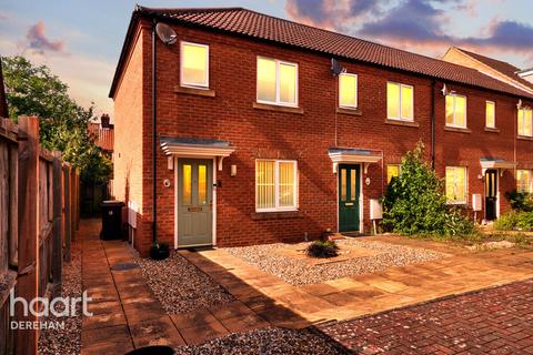 2 bedroom end of terrace house for sale, Cygnet Road, Dereham