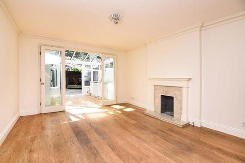 4 bedroom end of terrace house for sale, Hamilton Mews, Southfields