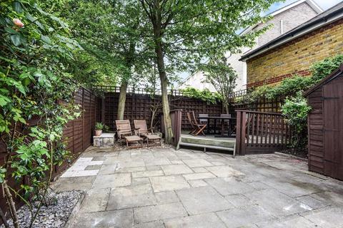 4 bedroom end of terrace house for sale, Hamilton Mews, Southfields