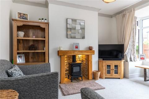 10 Ashburn Grove, Baildon, Shipley, BD17 5NW