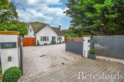 4 bedroom detached house for sale, Gosfield Road, Gosfield, CM7