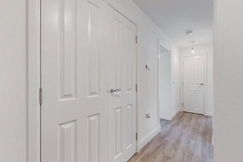 2 bedroom flat to rent, Cunningham Square, Portobello, Edinburgh, EH15