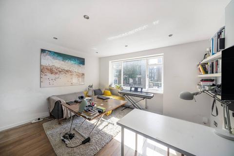 1 bedroom flat for sale, Ainger Road, Primrose Hill, London, NW3