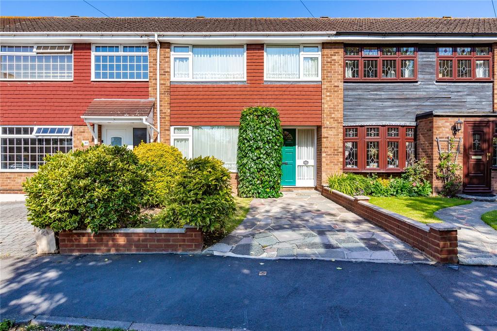 Hawkinge Way, Hornchurch, RM12 3 bed terraced house for sale £450,000