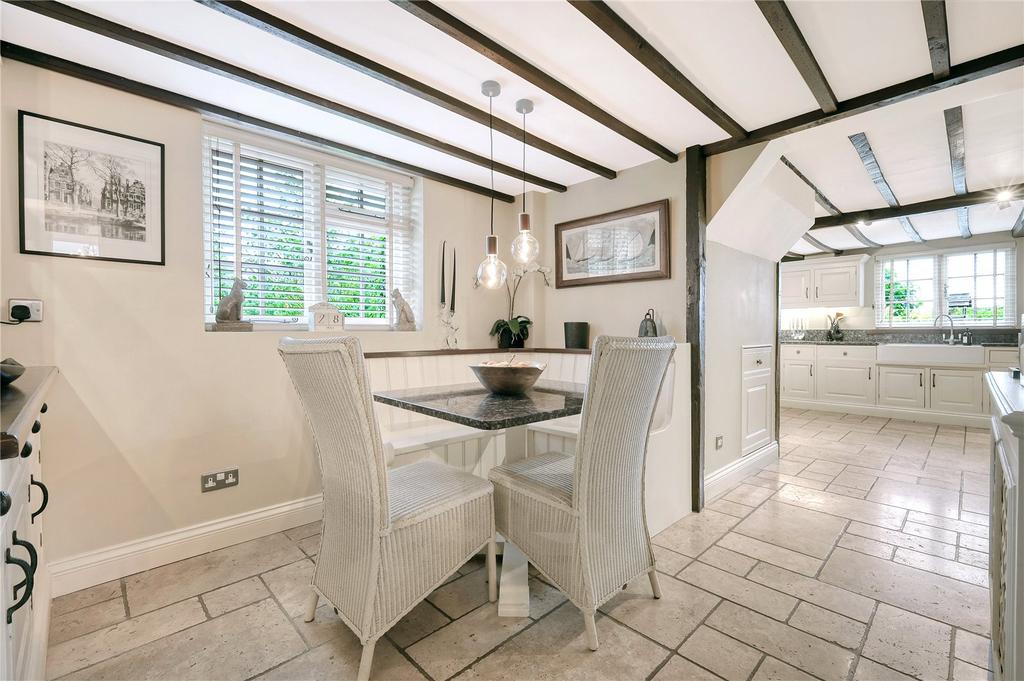 Breakfast Room
