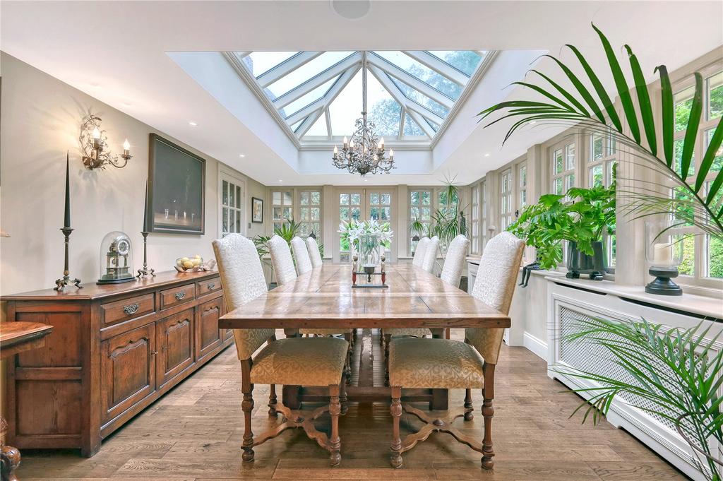 Orangery/Dining Room