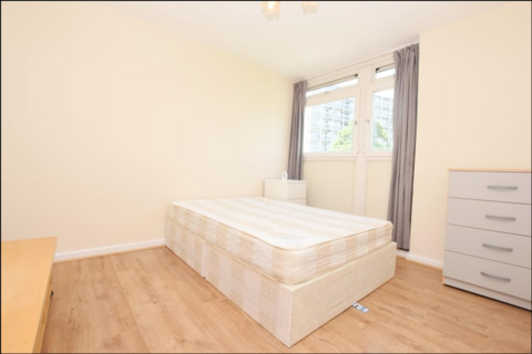 3 bedroom maisonette for sale, Styles Gardens, London, SW9