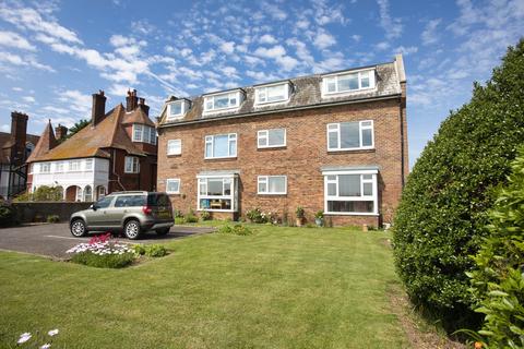 2 bedroom flat for sale, Marine Road, Walmer, CT14