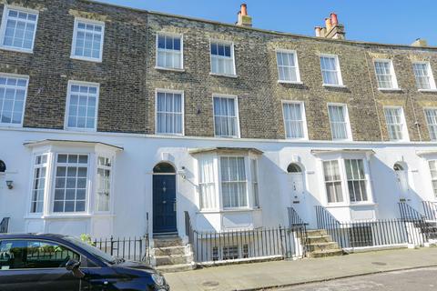 4 bedroom terraced house for sale, Liverpool Lawn, Ramsgate, CT11