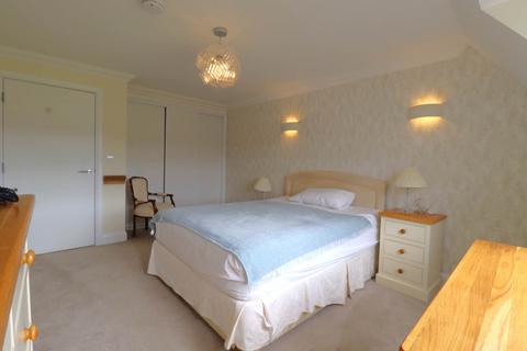 1 bedroom retirement property for sale, Fleur De Lis, Marlborough, SN8 2FN