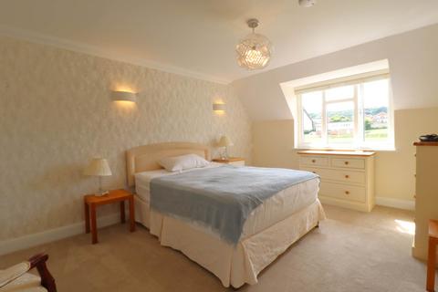 1 bedroom retirement property for sale, Fleur De Lis, Marlborough, SN8 2FN