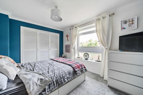 12 Maresfield, Croydon, CR0 5UA