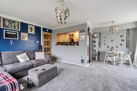 12 Maresfield, Croydon, CR0 5UA