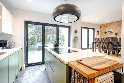 21 Eardley Road, London, SW16 6DA