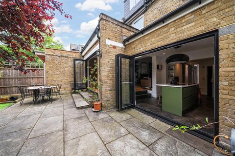 21 Eardley Road, London, SW16 6DA