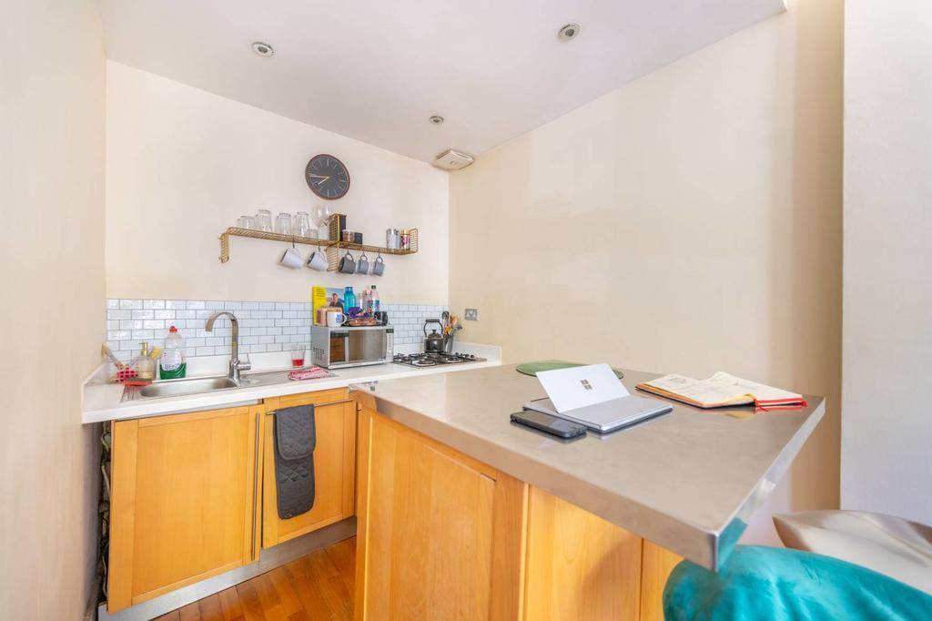 Aldridge Road Villas, Notting Hill... 2 bed flat to rent £4,312 pcm