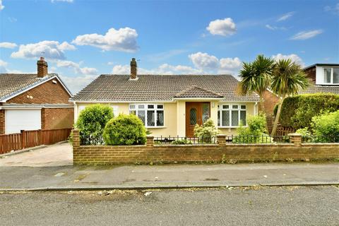 2 bedroom detached house for sale, Redewater Gardens, Whickham