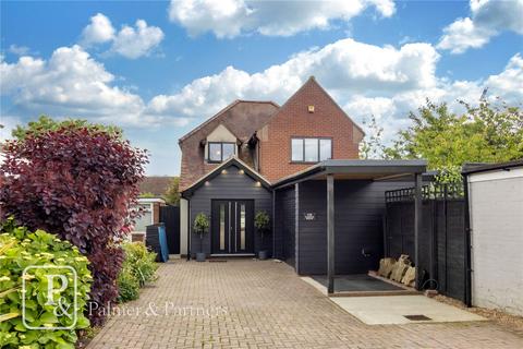 4 bedroom detached house for sale, Parsons Heath, Colchester, Essex, CO4