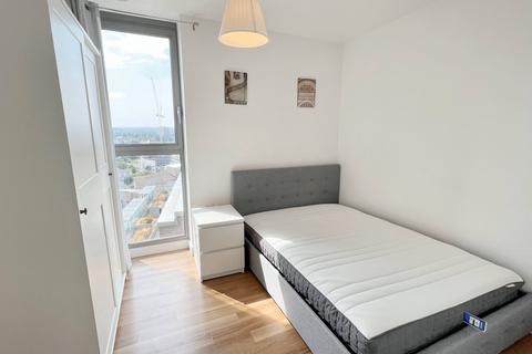 2 bedroom flat to rent, Elmira Street, London SE13