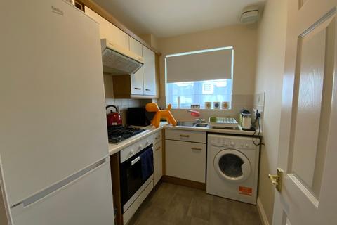 1 bedroom end of terrace house to rent, Carnation Way, Aylesbury, HP21