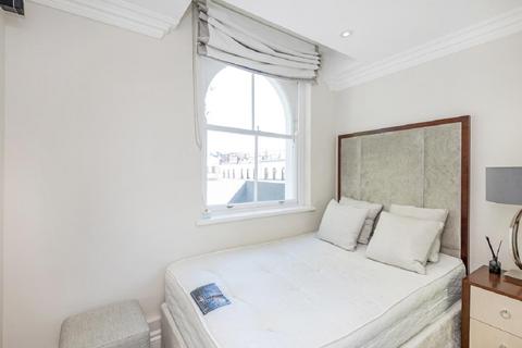 2 bedroom flat for sale, Kensington Gardens Square, Bayswater