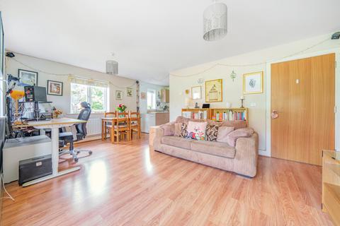 2 bedroom flat for sale, Pater Court, Portland Way, Knowle, PO17