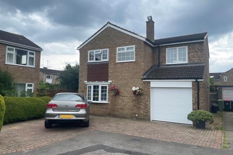 4 bedroom detached house for sale, Dart Close, Newport Pagnell