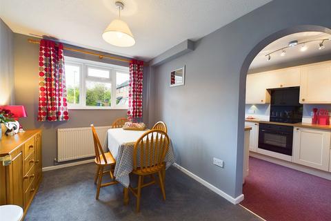 39 Alton Road, Worcester, WR5 3RL