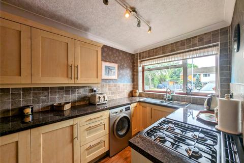 3 bedroom semi-detached house for sale, Kelvin Close, Kidderminster, Worcestershire, DY11